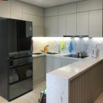 Tủ bếp Acrylic cho chung cư LAA05